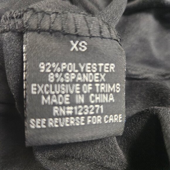 Harper & Ivy XS Black "Naughty & Nice" in pink long sleeve t-shirt - Picture 5 of 6